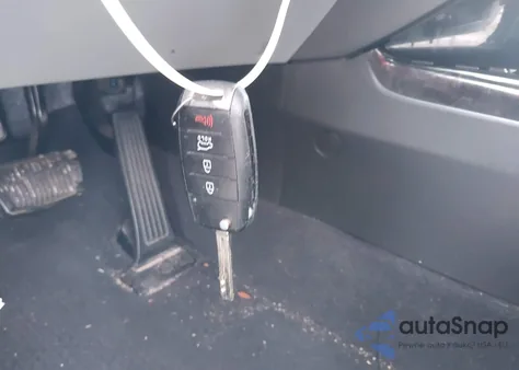 2014 Kia Sorento Lx из США, поврежденный, VIN 5XYKT3A66EG528762